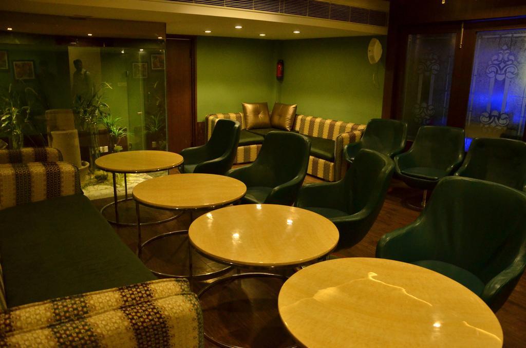 Hotel Down Town Jalandhar Exterior foto